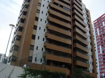 Condomínio Edifício Mansão Salvador Dali
