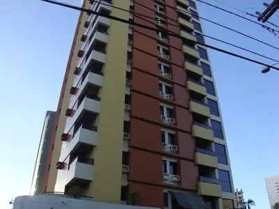 Condomínio Edifício Andres Segovia