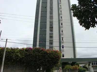 Condomínio Edifício Samambaia