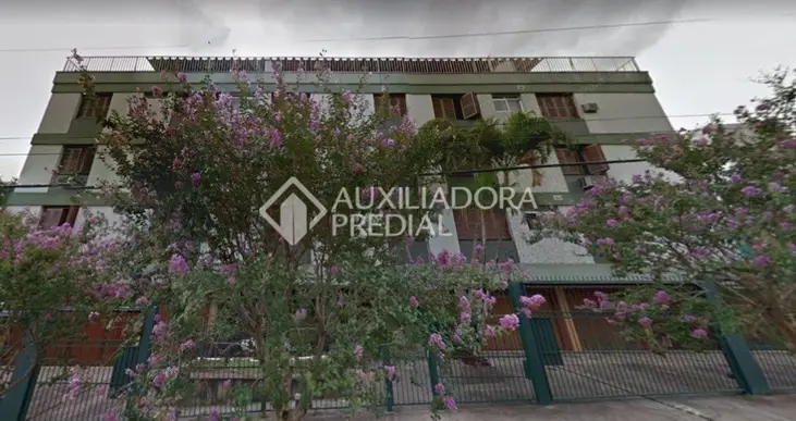 Apartamentos com 3 quartos na Travessa Alexandrino de Alencar em Porto  Alegre