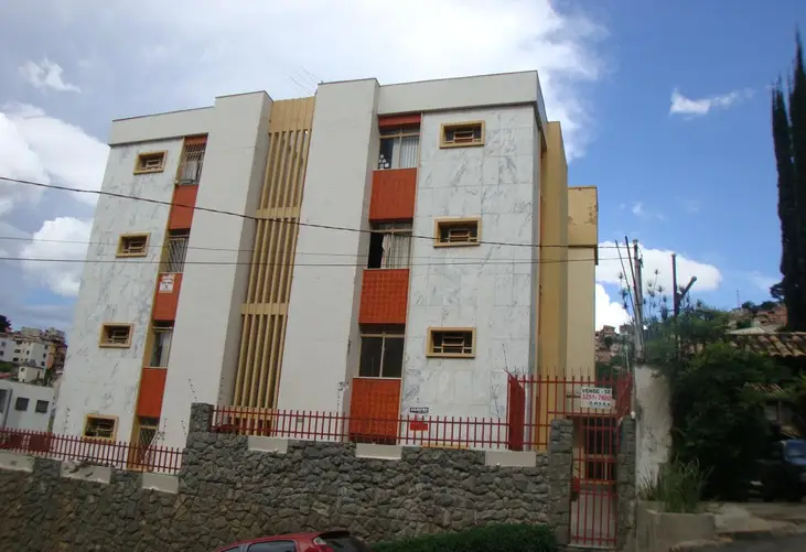 Condomínio Edifício Serra Verde