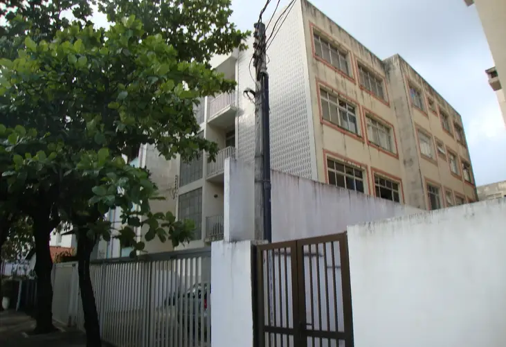 Condomínio Edifício Ricardo