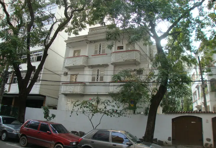 Condomínio Edifício Luizinha