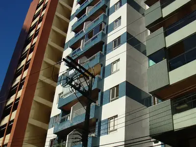 Condomínio Edifício Las Palmas