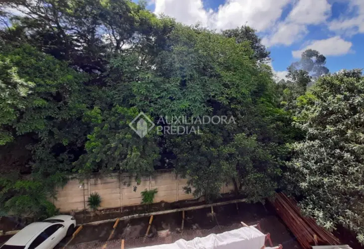 Condomínio Edifício Conjunto Residencial Jardim dos Jacarandas Bloco Cinco