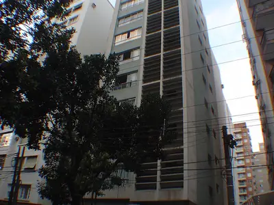 Condomínio Edifício Arapuã