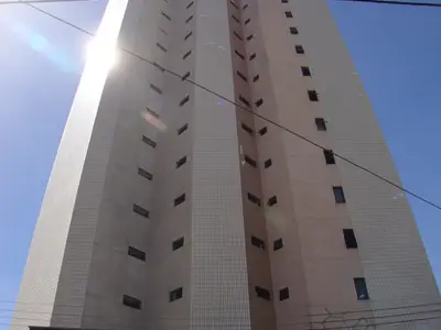 Condomínio Edifício Tower Residence