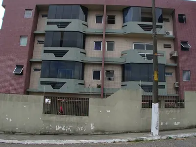 Condomínio Edifício Pinheiro Avelino