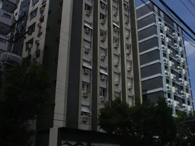 Condomínio Edifício Yramaia