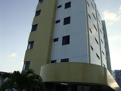Condomínio Edifício Punta Del'este