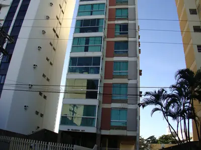 Condomínio Edifício Mauricio