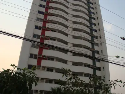 Condomínio Edifício Meridien Tower