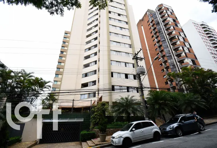 Condomínio Edifício Via Colomba