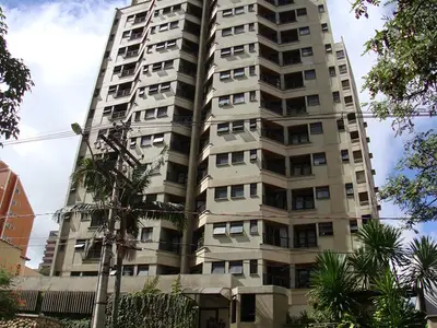 Condomínio Edifício Araponga