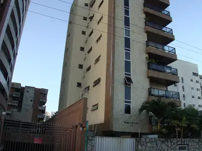 Condomínio Edifício Edna Emiliano