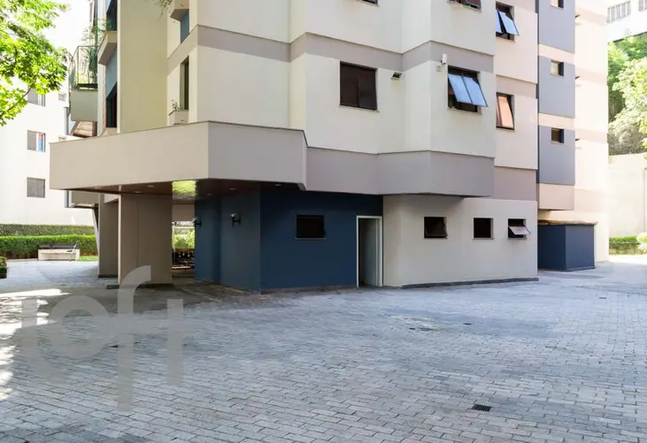 Condomínio Edifício Tripoli