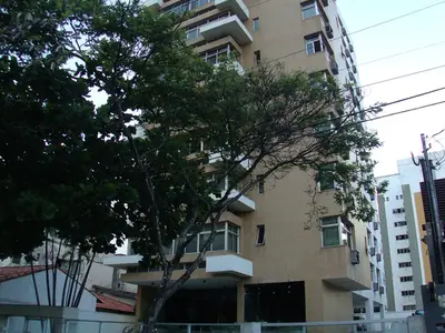 Condomínio Edifício Las Palmas