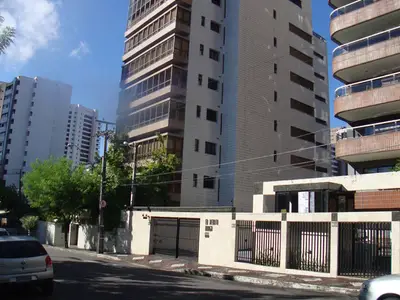 Condomínio Edifício Mirian Braga