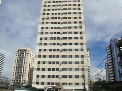 Condomínio Edifício First Tower