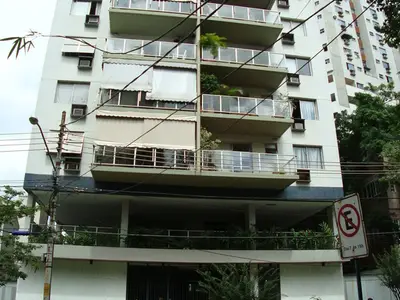 Condomínio Edifício Tancredo Neves