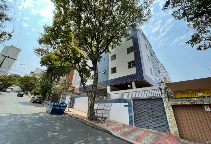 Condomínio Edifício Residencial La Sierra - Rua Oriente, 165