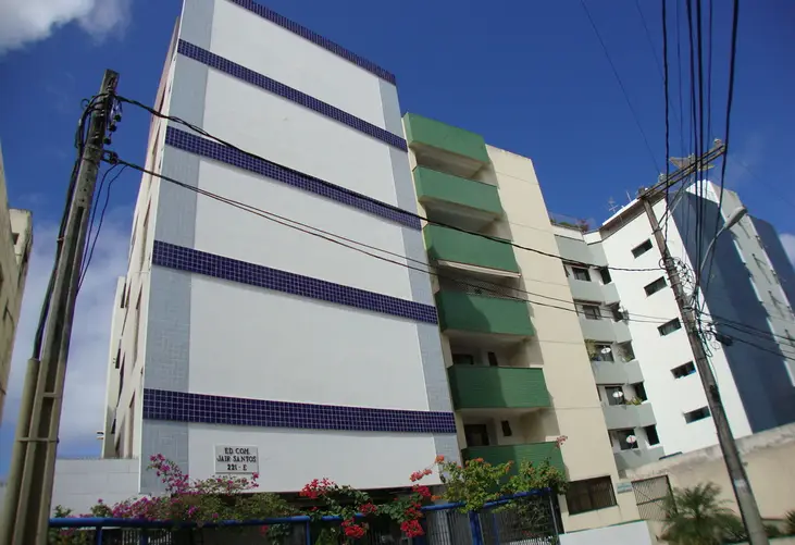 Condomínio Edifício Comercial Jair Santos