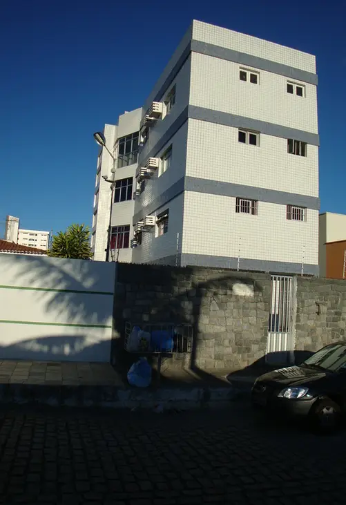 Condomínio Edifício - Rua José Ribeiro Dantas, 2697 - Lagoa Nova, Natal-RN