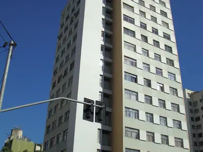 Condomínio Edifício Nicolau Fees