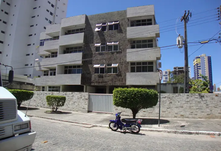 Condomínio Edifício Rosa Braga
