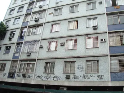 Condomínio Edifício Tavares de Lima