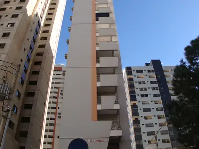 Condomínio Edifício Lucy Cecília Borges
