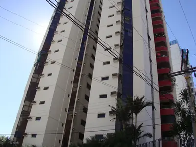 Condomínio Edifício Antonio Poteiro