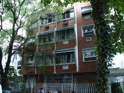 Condomínio Edifício J. Mendonça